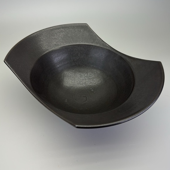Paddy McNeely Black Matte Abstract Bowl - Picture 5 of 10